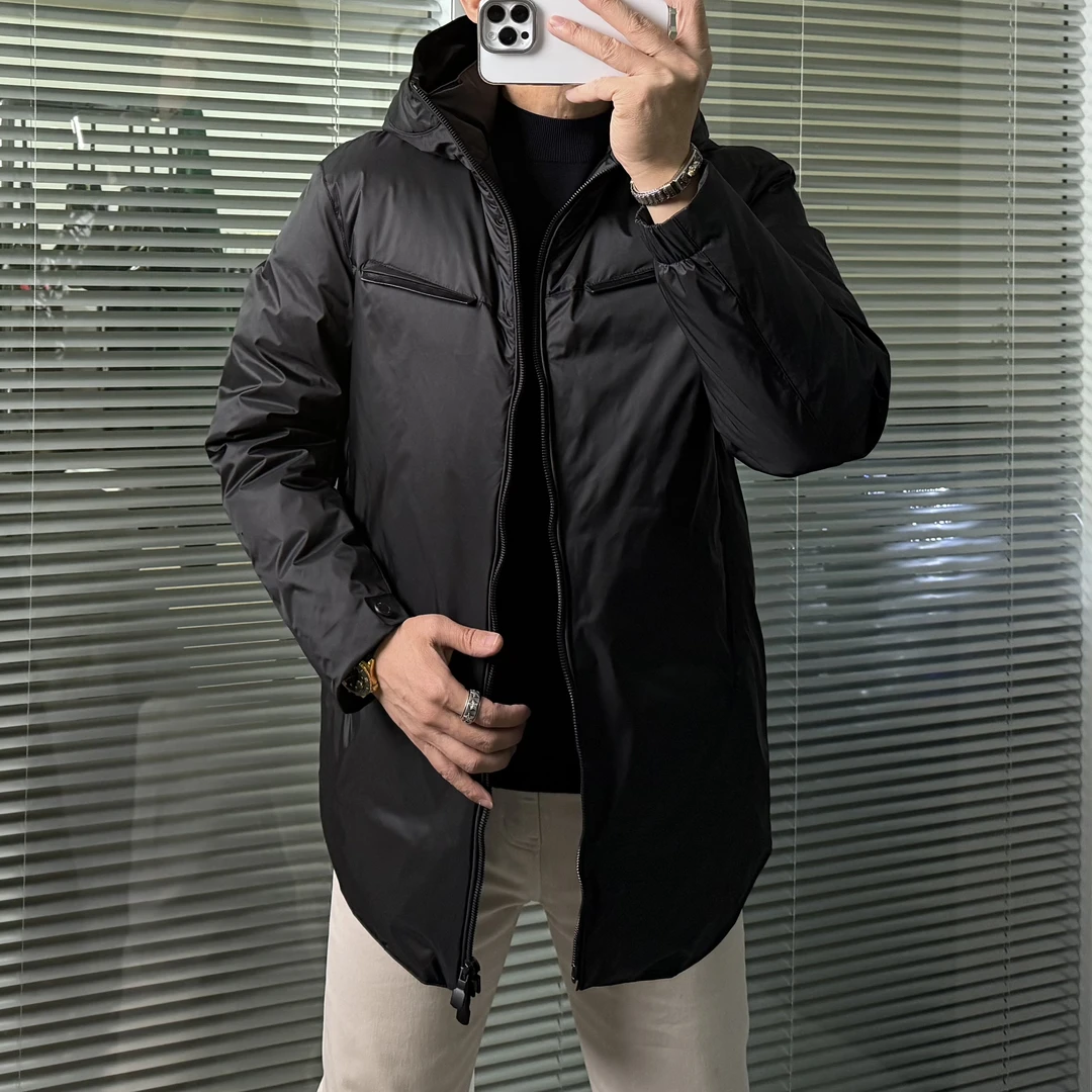 25年冬季高端男士穿搭90白鹅绒连帽配皮中长款羽绒服1987787368