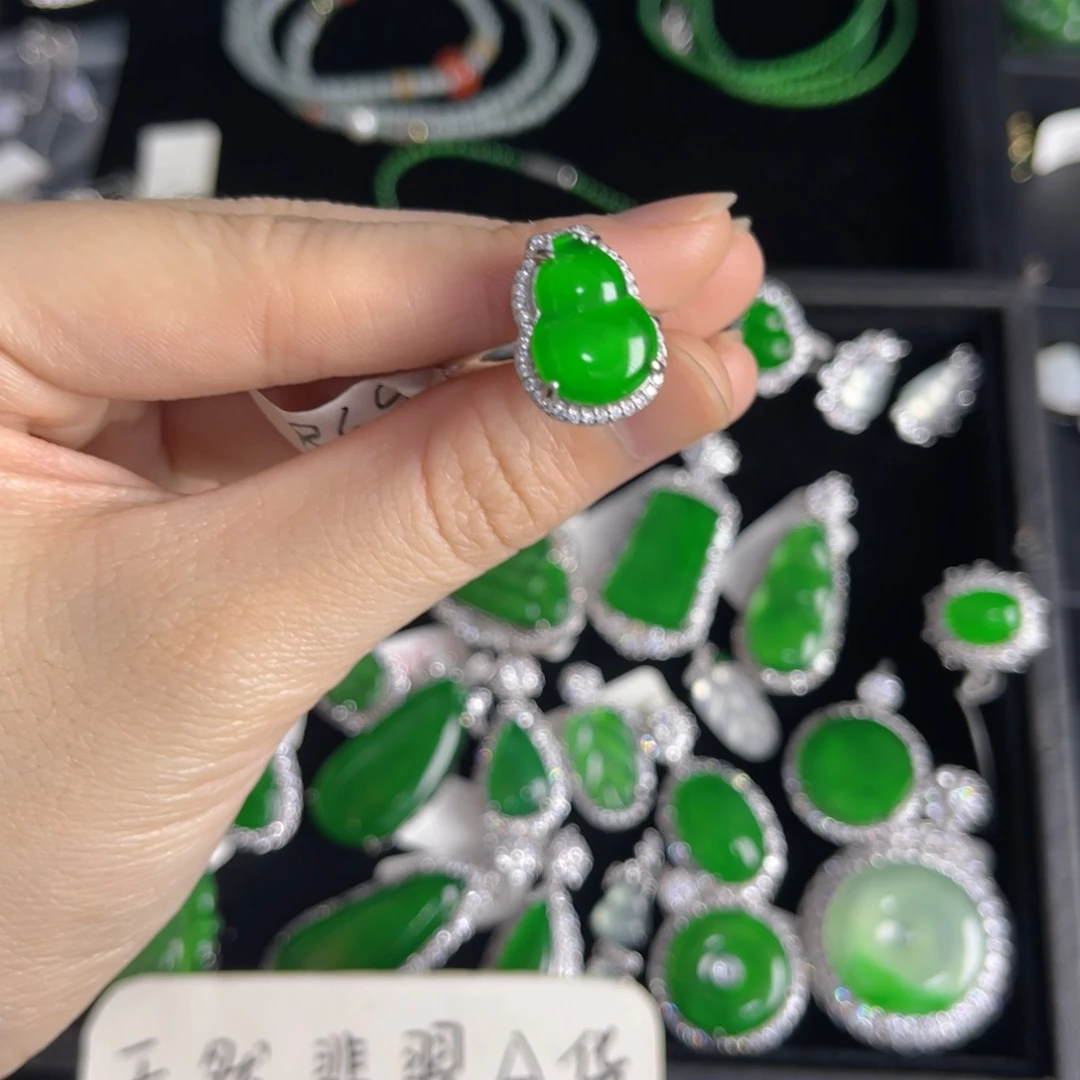 翡翠银S925镶嵌戒指葫芦戒指