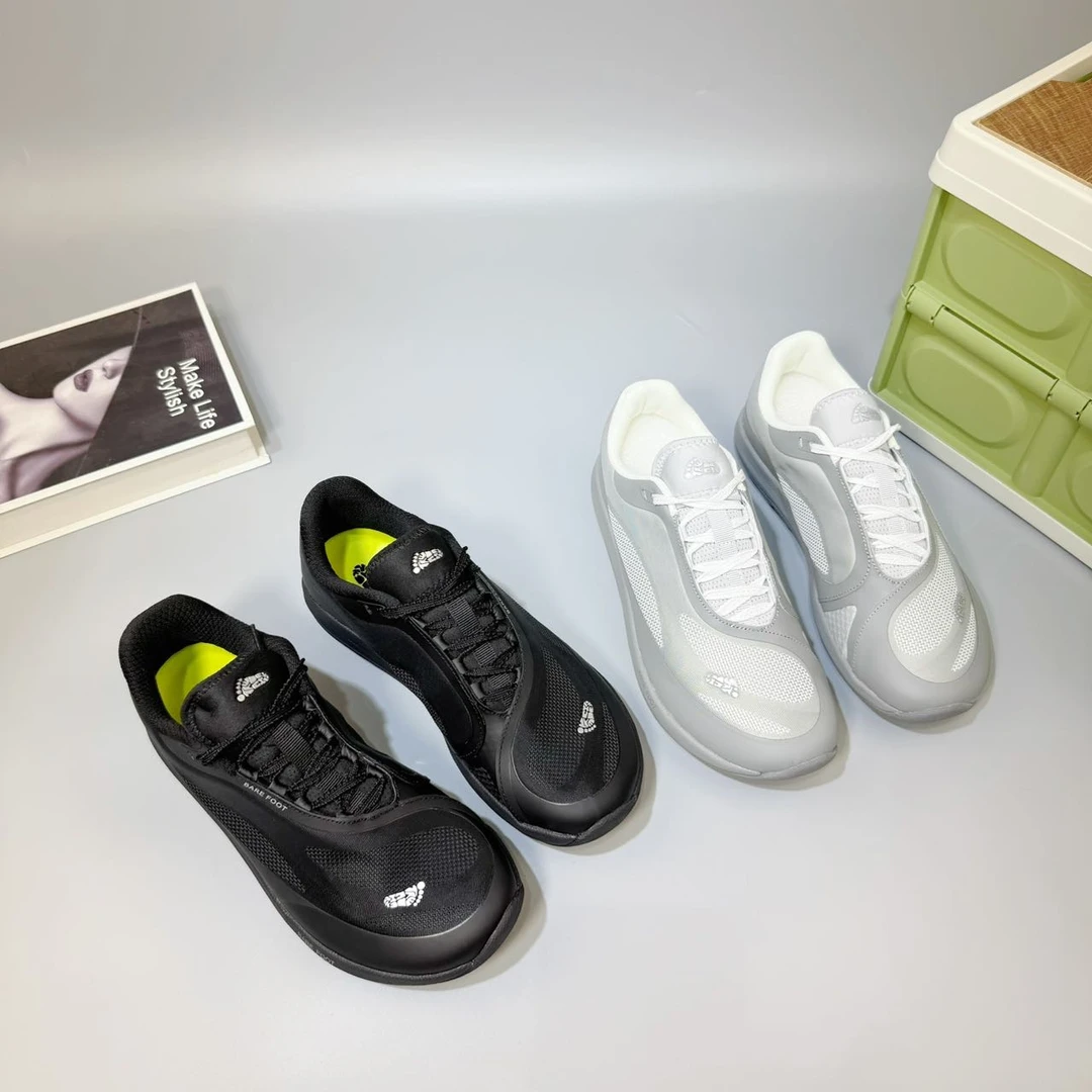 户外夏季新款男鞋休闲防滑徒步登山鞋2025运动透气跑步鞋女