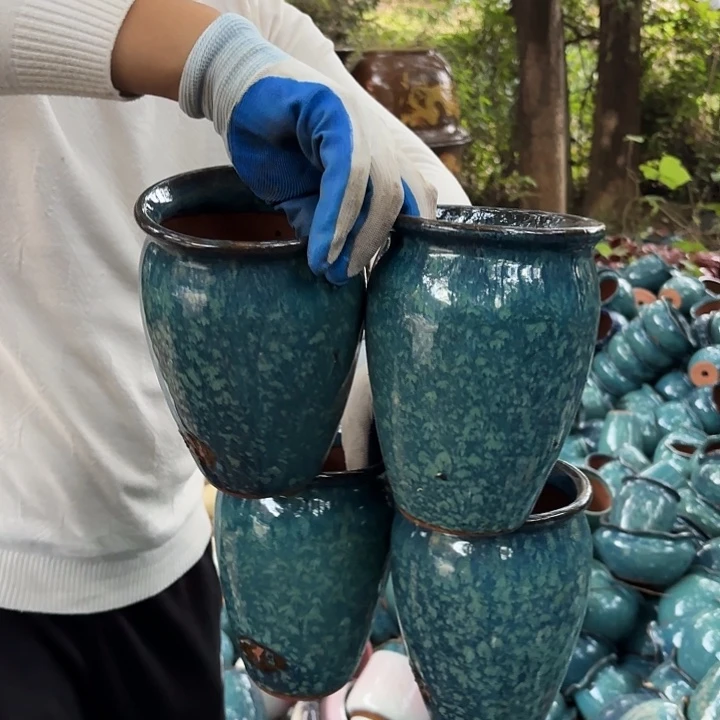 高度18厘米口12厘米瑕疵