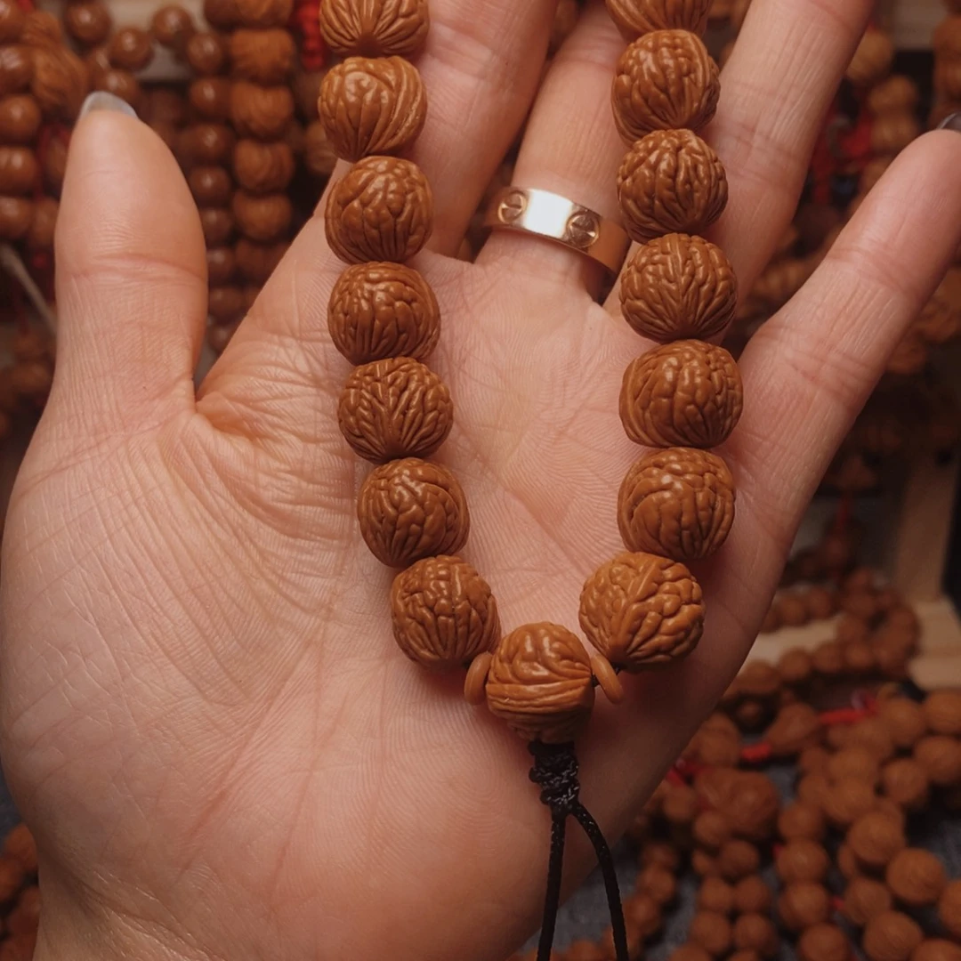 吊坠桃核龙纹桃枭