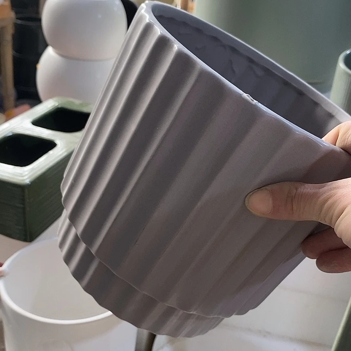 摆件陶陶盆有孔 瑕疵介意勿拍