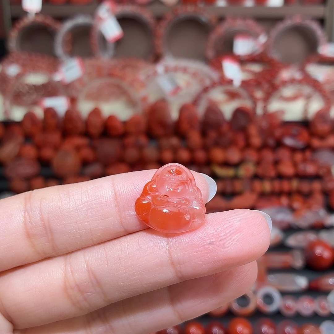 南红玛瑙未镶嵌颈饰佛公