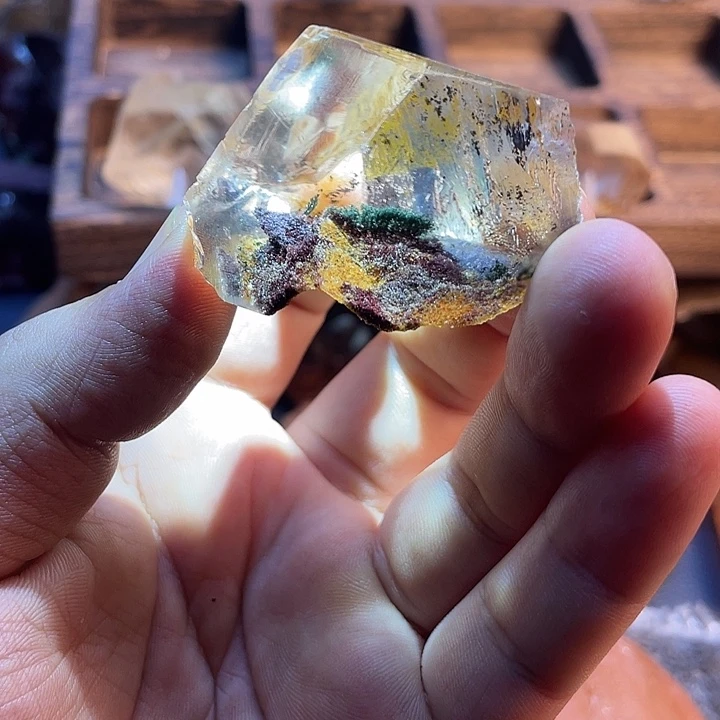 未镶嵌珠宝半成品水晶