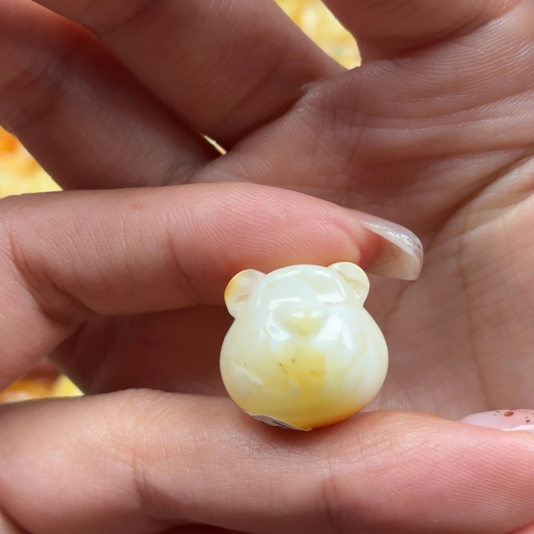 琥珀未镶嵌裸石蜜蜡