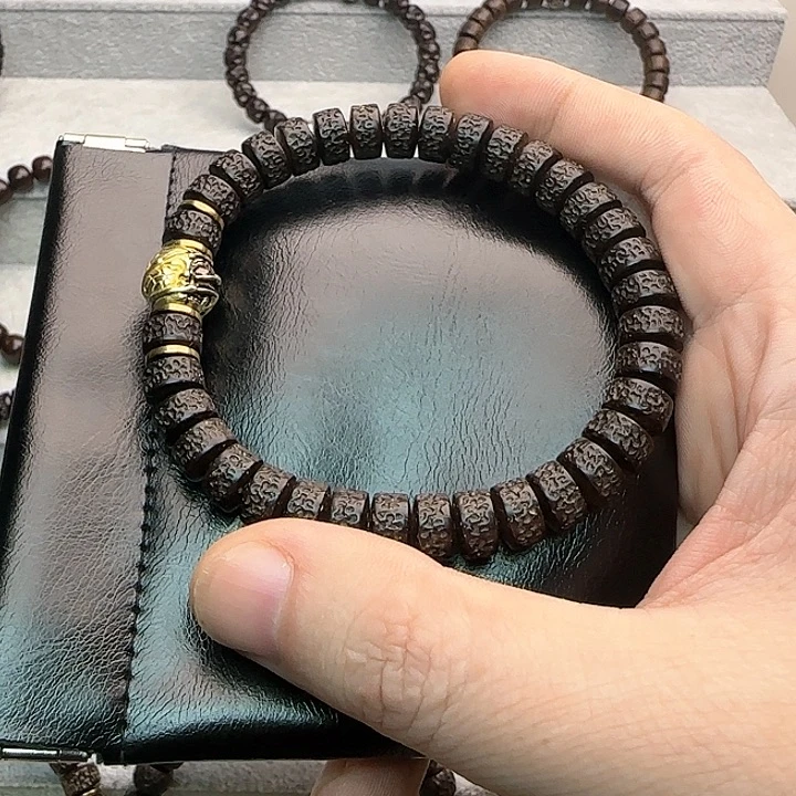 【闪购商品】手串椰蒂Z****R9耶噶一念之间