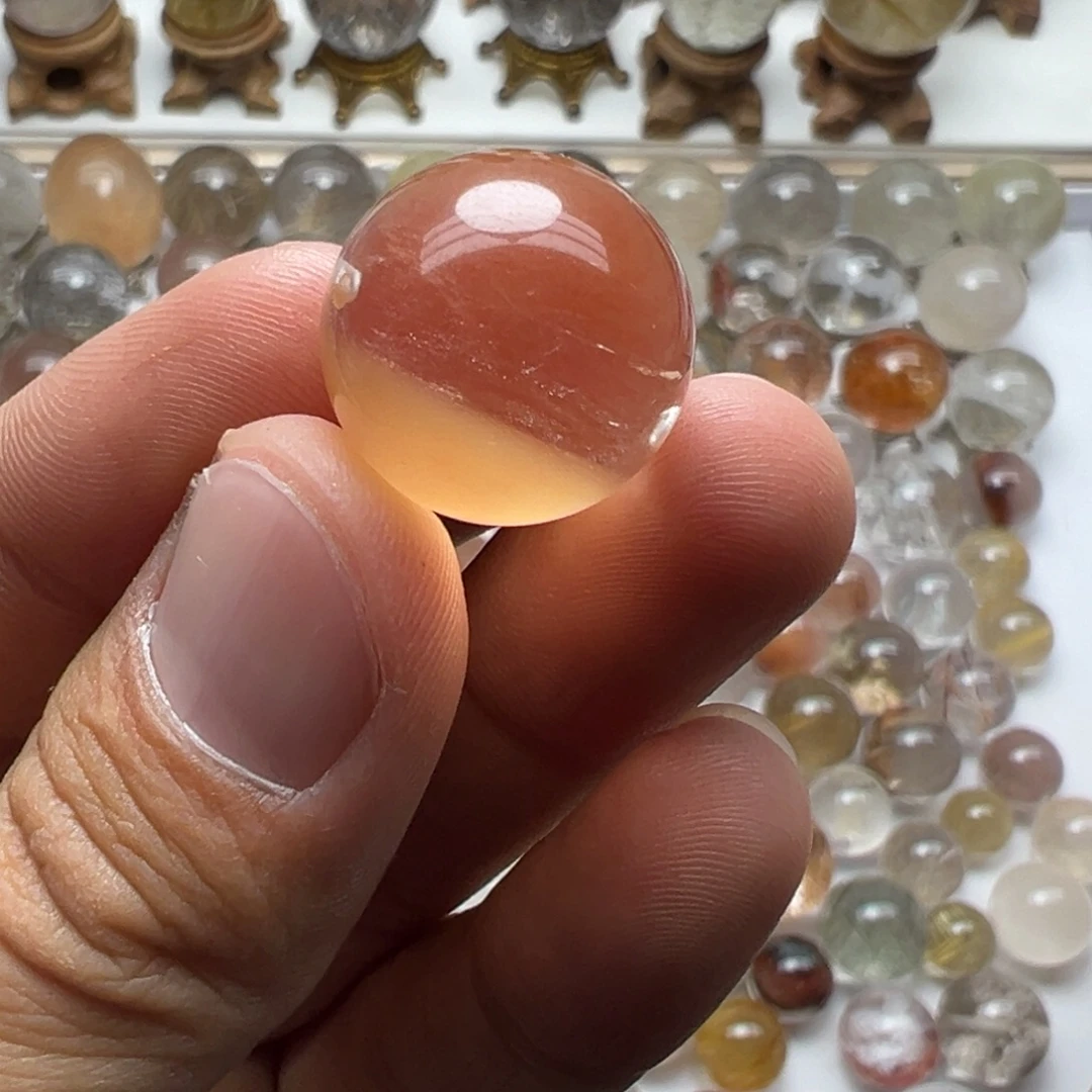 水晶珠宝半成品未镶嵌兔毛球