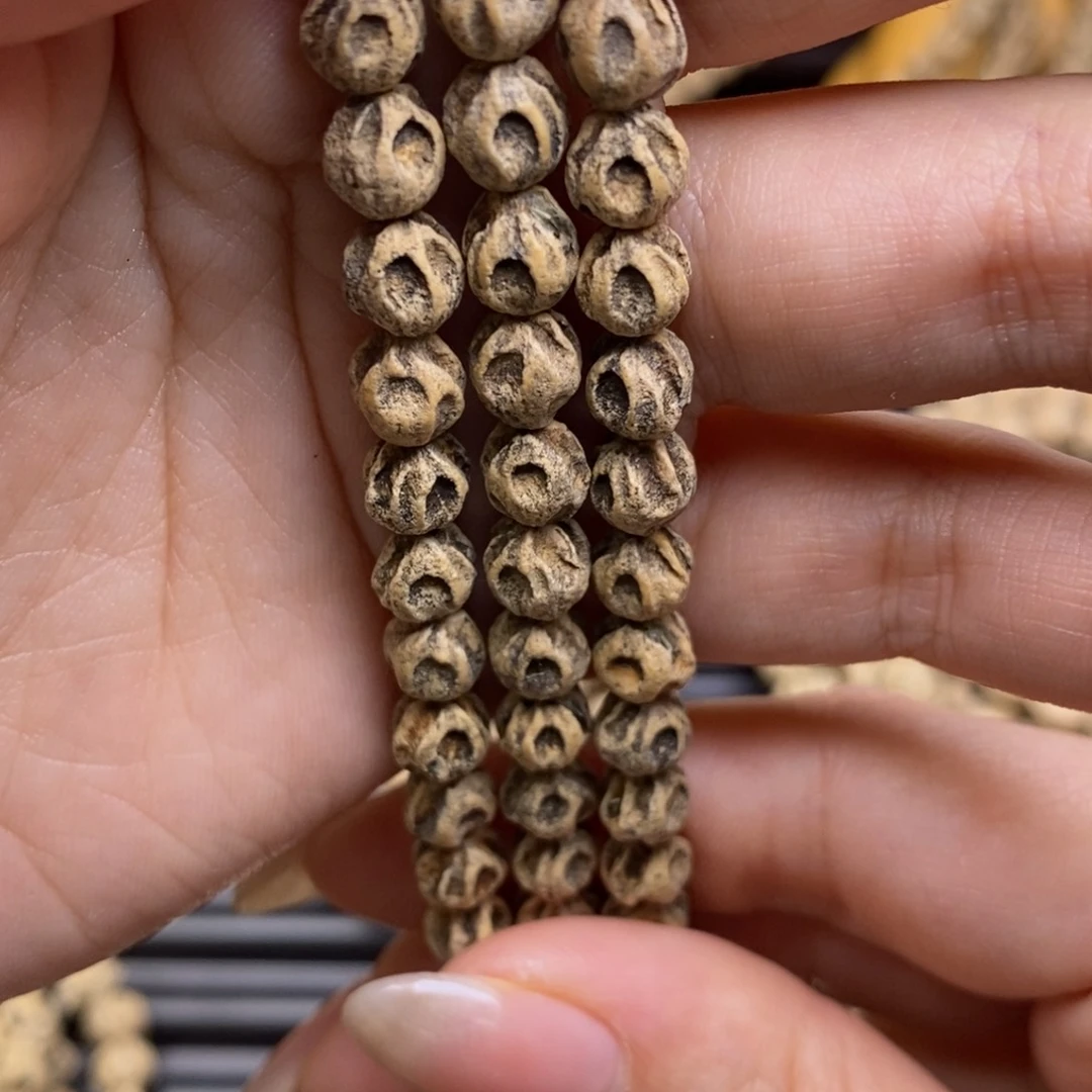 柏香籽/百香籽吊坠P****u