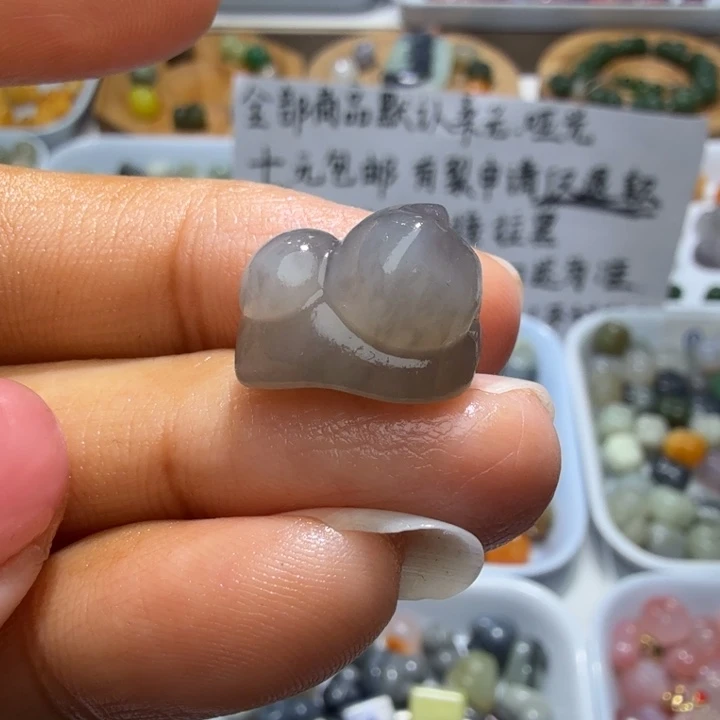 和田玉未镶嵌珠宝奇石