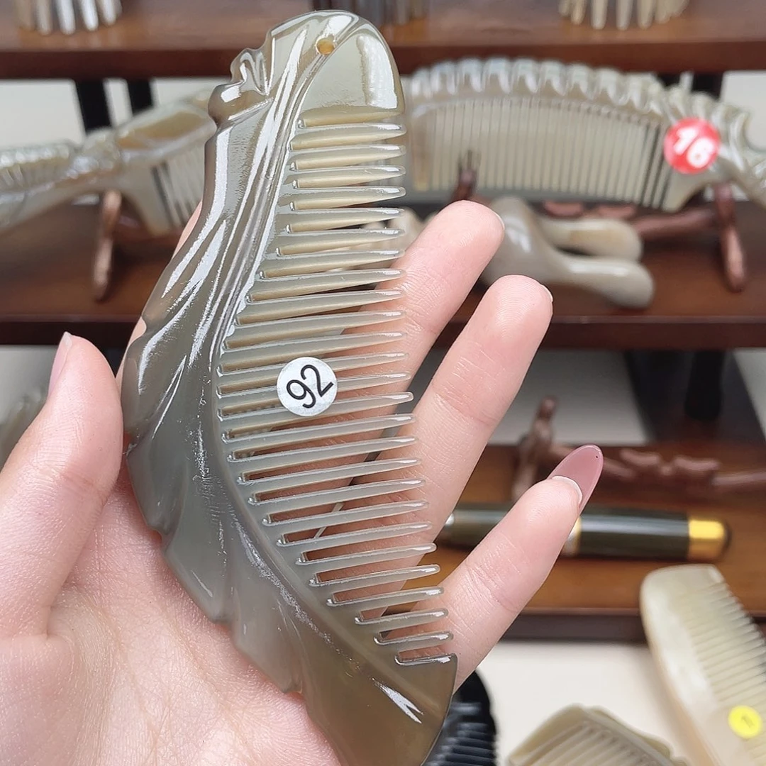 纯手工制作的牛角梳92追****朵