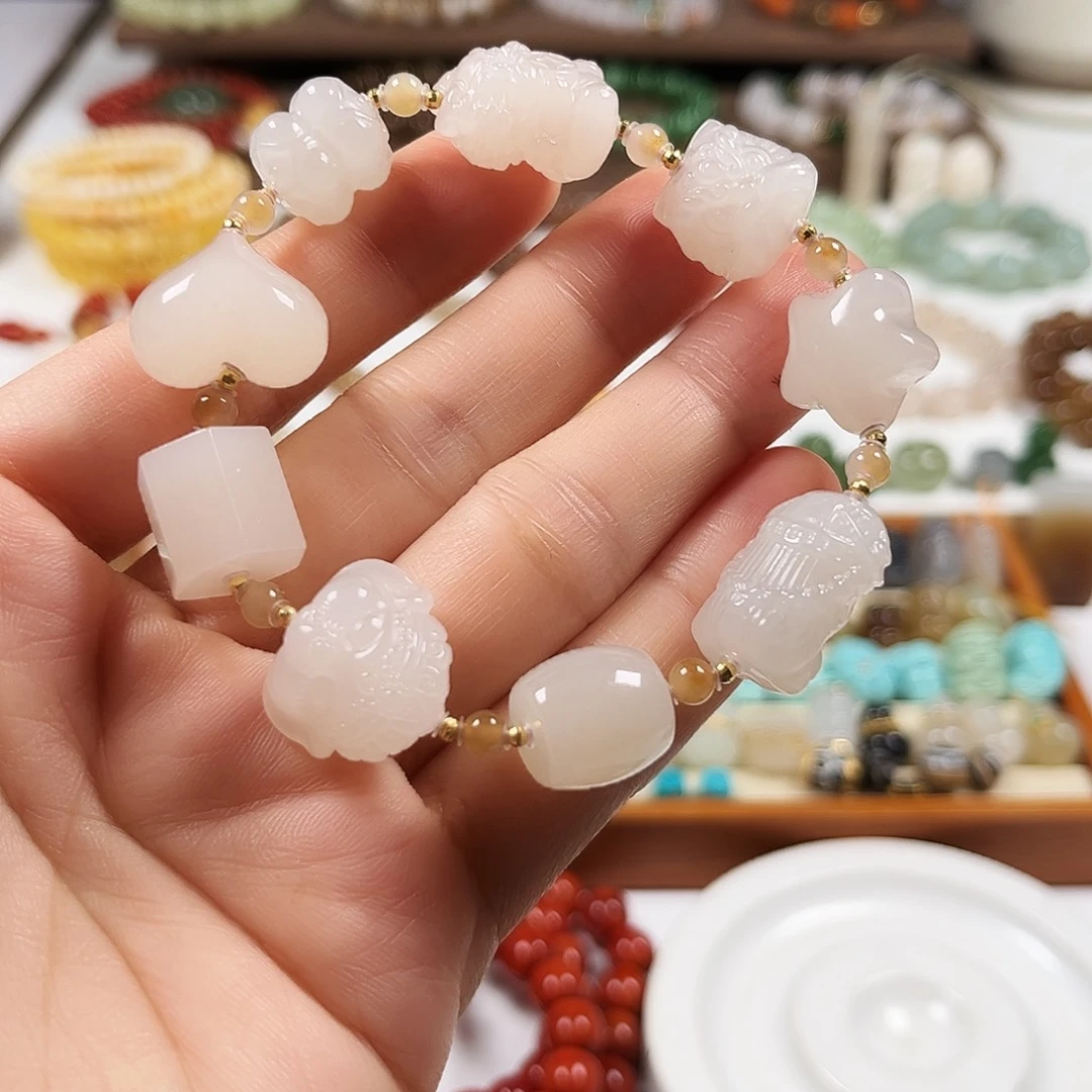 和田玉18K金镶嵌手链