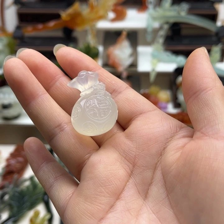 蛇纹石玉未镶嵌岫玉发簪