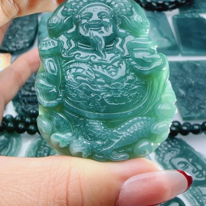 翡翠未镶嵌颈饰多样性发货天然A货翡翠