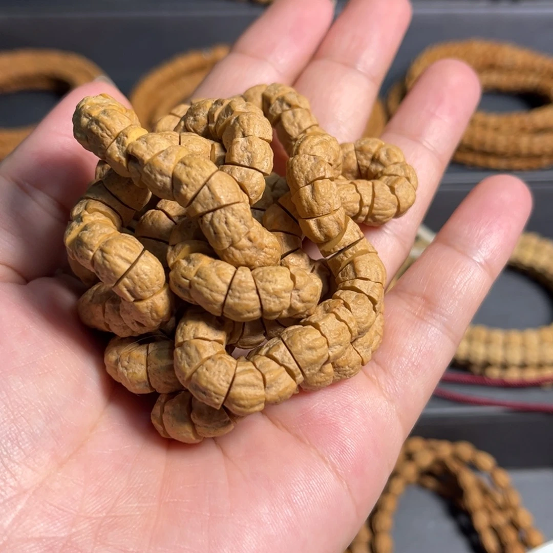 吊坠柏香籽/百香籽几何大肠