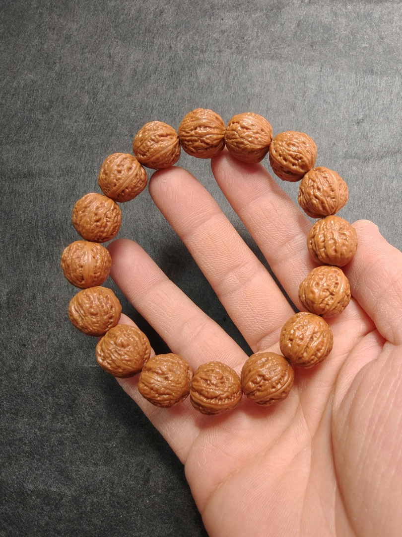 密感麻麻赖赖的小麻蟾核桃串15mm