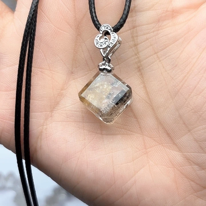 未镶嵌颈饰水晶胶花散墨闪灵钻项链