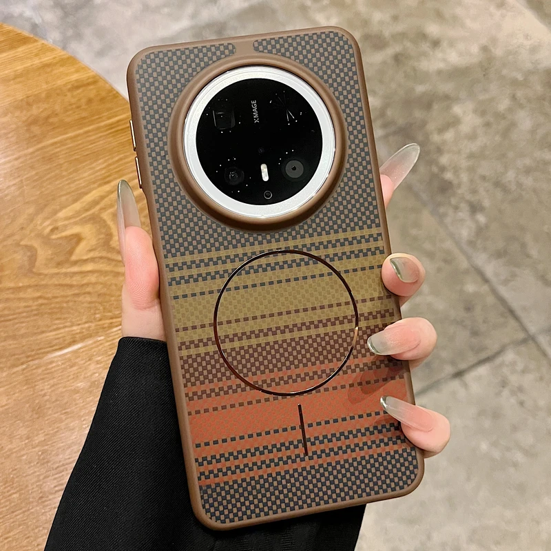 适用华为mate70pro+手机壳Mate70Pro高级感复古风碳纤维纹磁吸