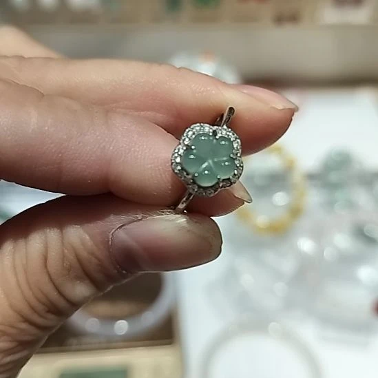 翡翠未镶嵌颈饰天然缅甸翡翠A货戒指