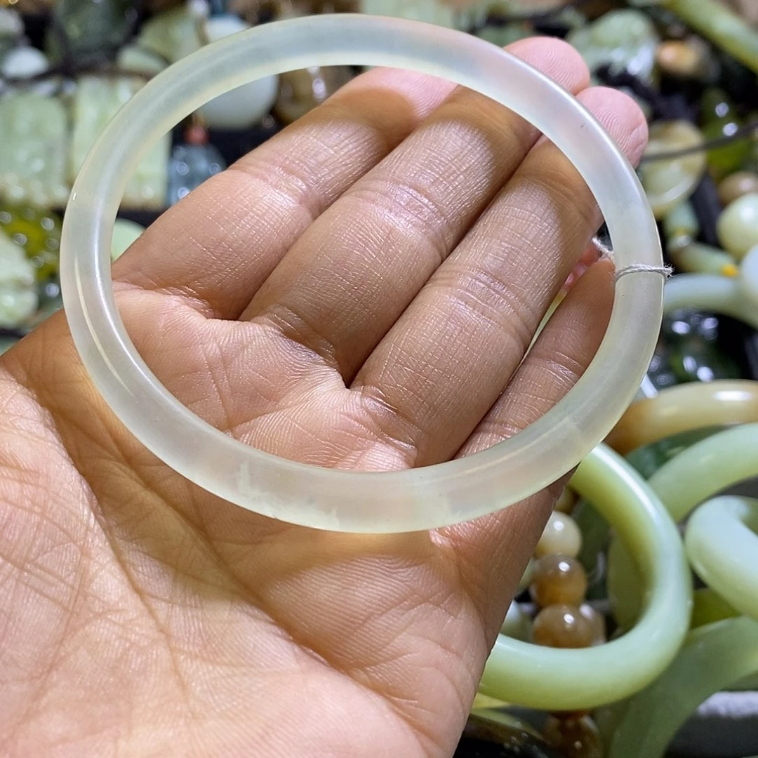 岫玉未镶嵌手镯65口径