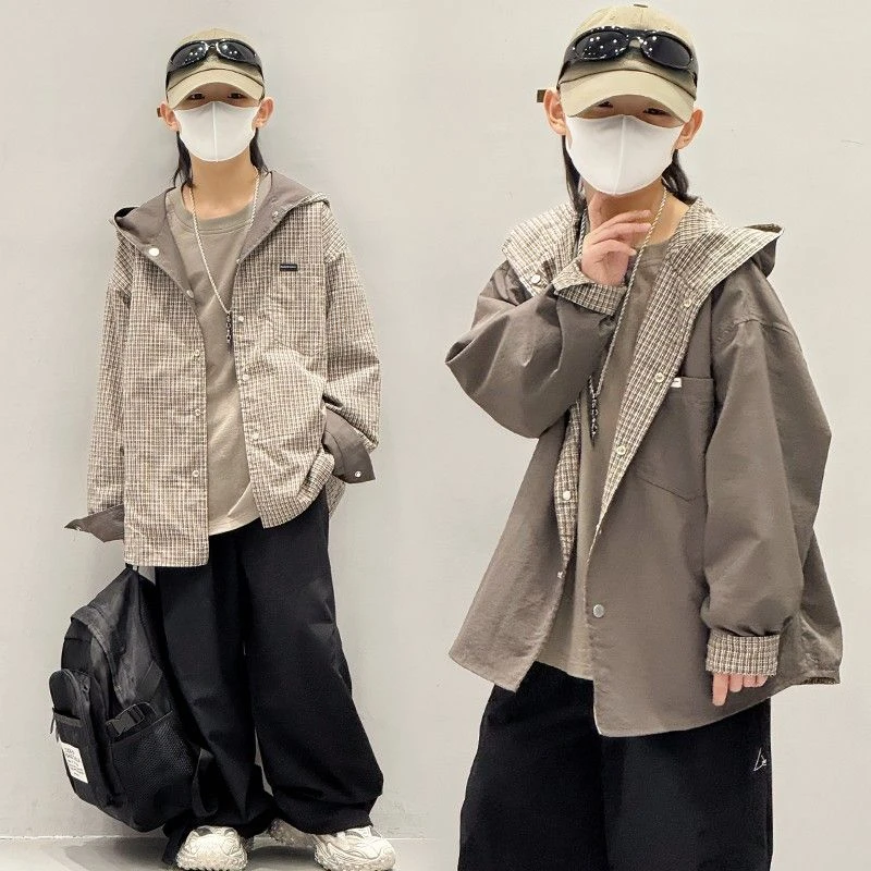 男童双面穿外套2025春秋新款儿童格子连帽上衣中大童时髦男孩潮