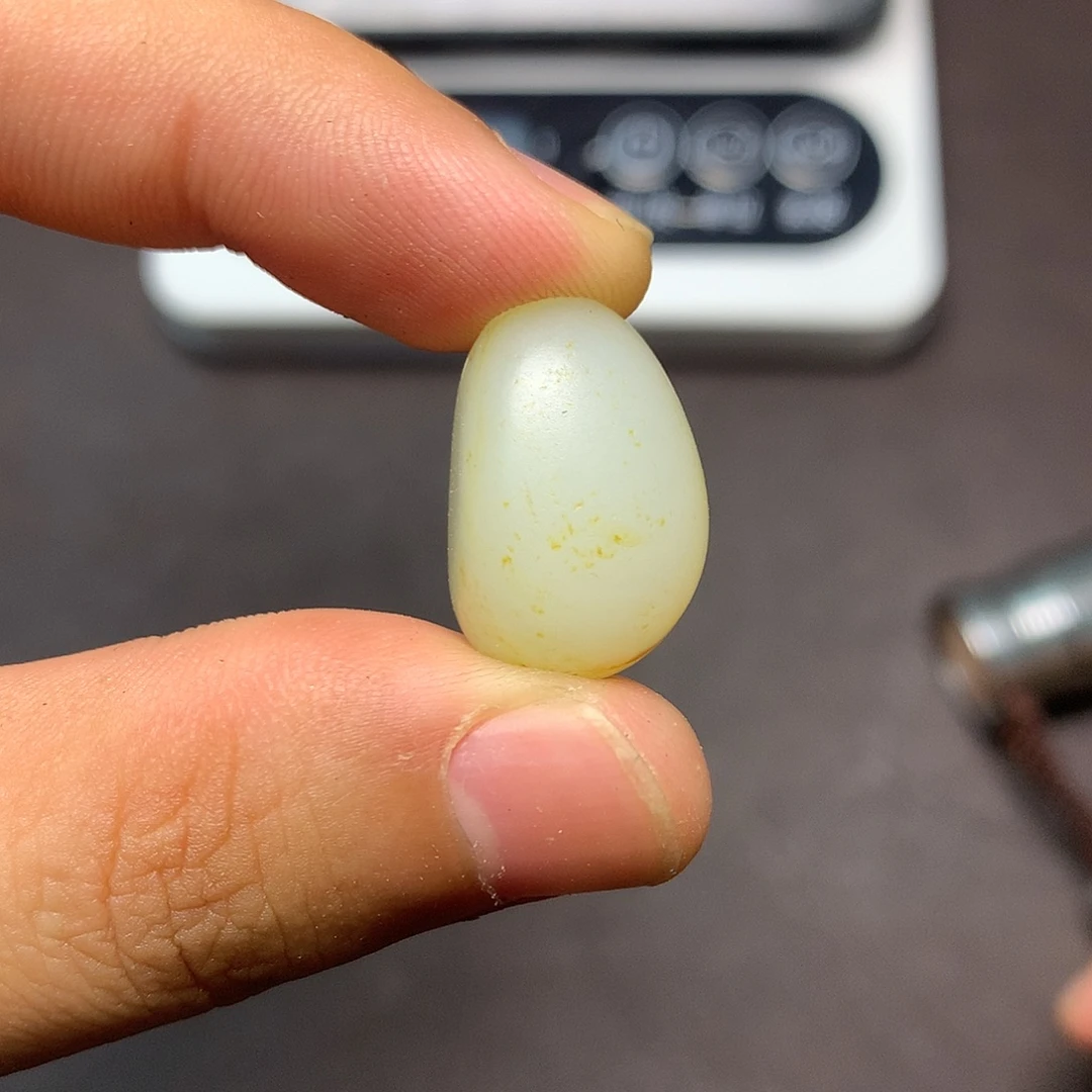 和田玉（糖玉）未镶嵌挂件