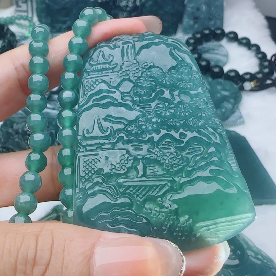 颈饰未镶嵌翡翠多样性发货天然的A货翡翠