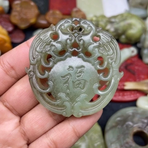 蛇纹石玉颈饰未镶嵌77