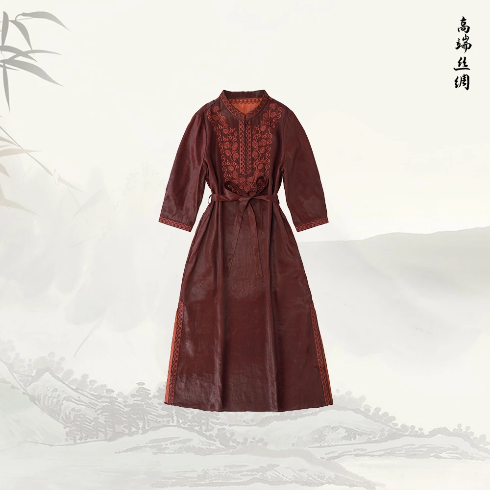 品牌新款香云纱宽松显瘦系带收腰刺绣连衣裙529188