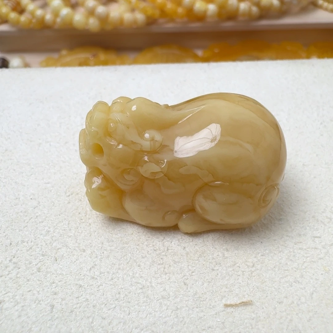 蜜蜡吊坠(不含链)未镶嵌