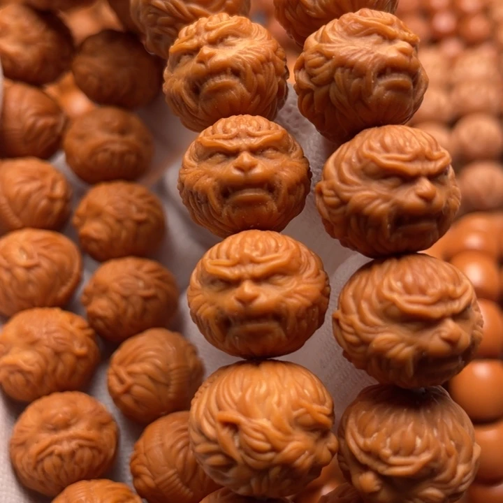 猴头核桃吊坠柚**爸斗战胜佛