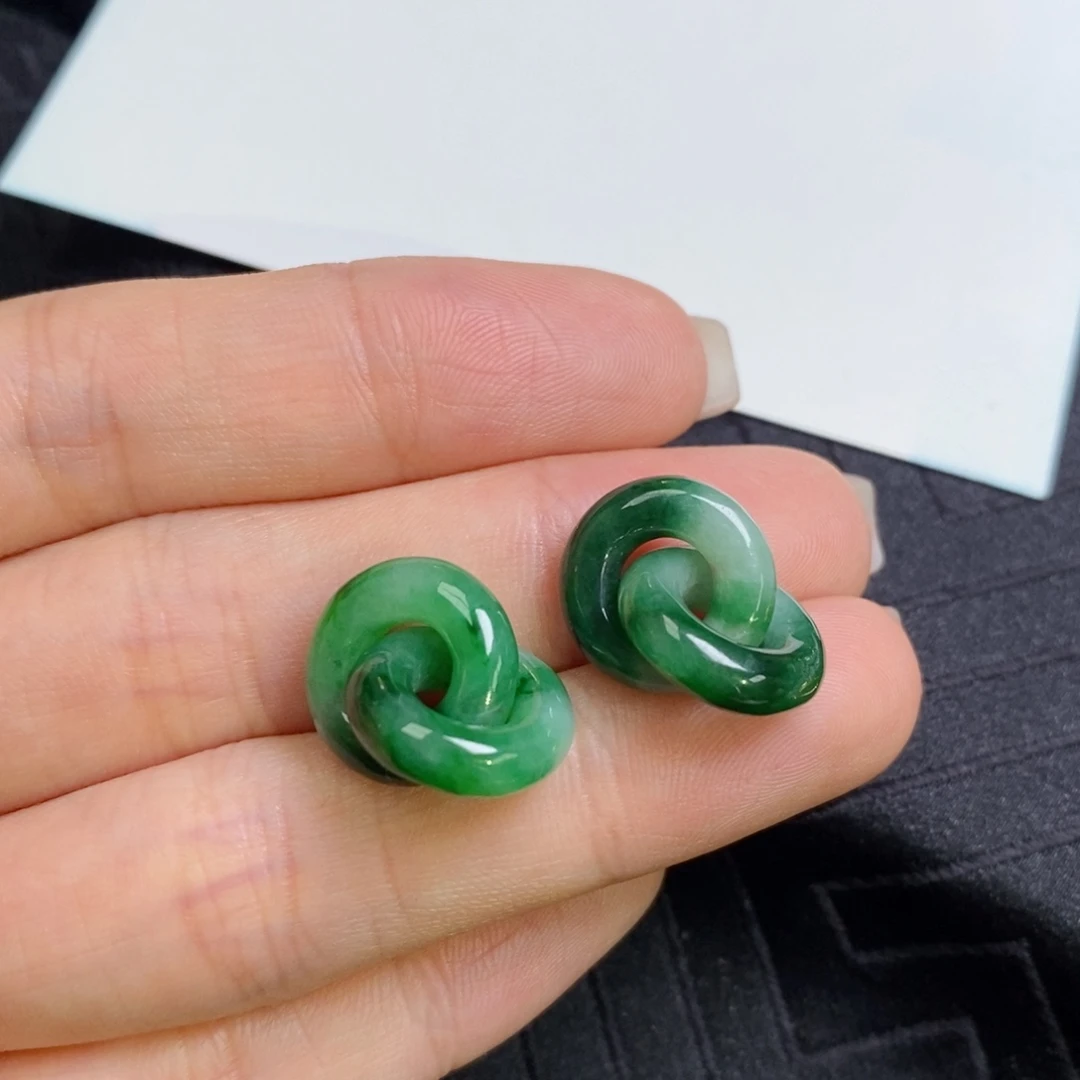翡翠未镶嵌耳饰辣色双环