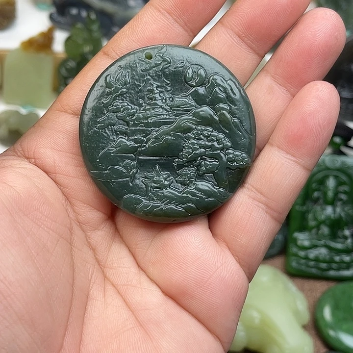 和田玉未镶嵌吊坠(不含链)