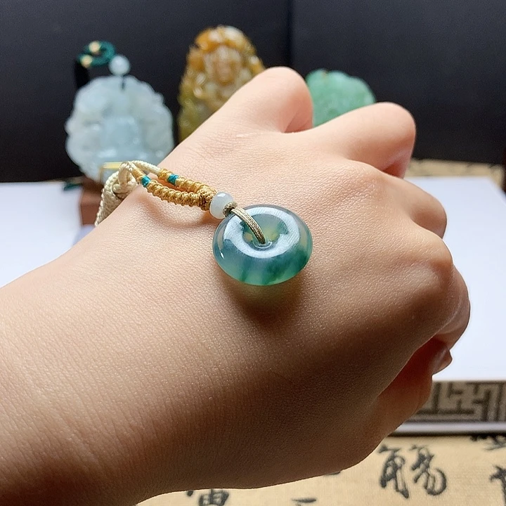 颈饰未镶嵌翡翠开***琪