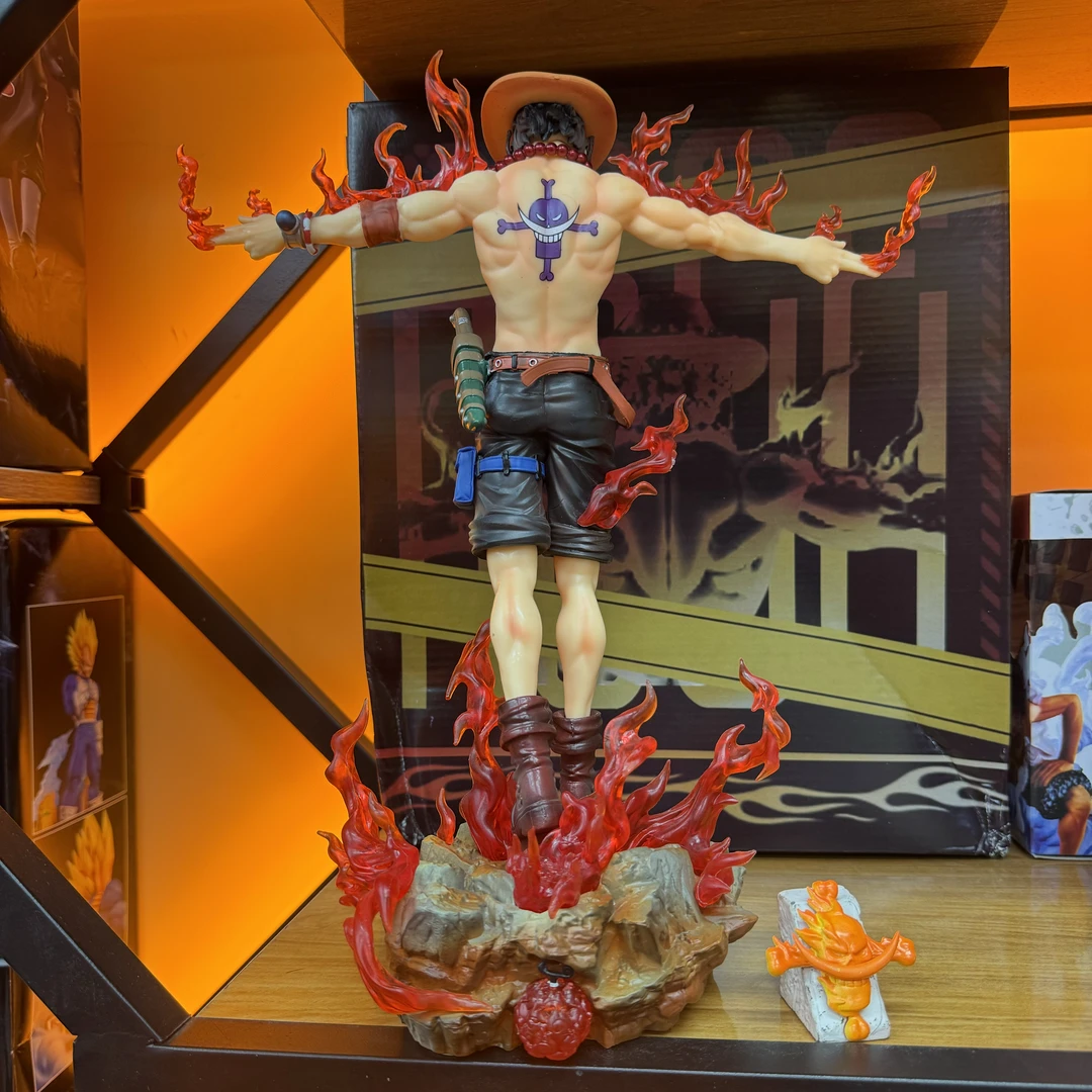 高约30cm 定制背部展臂艾斯 底座发光 手办模玩摆件