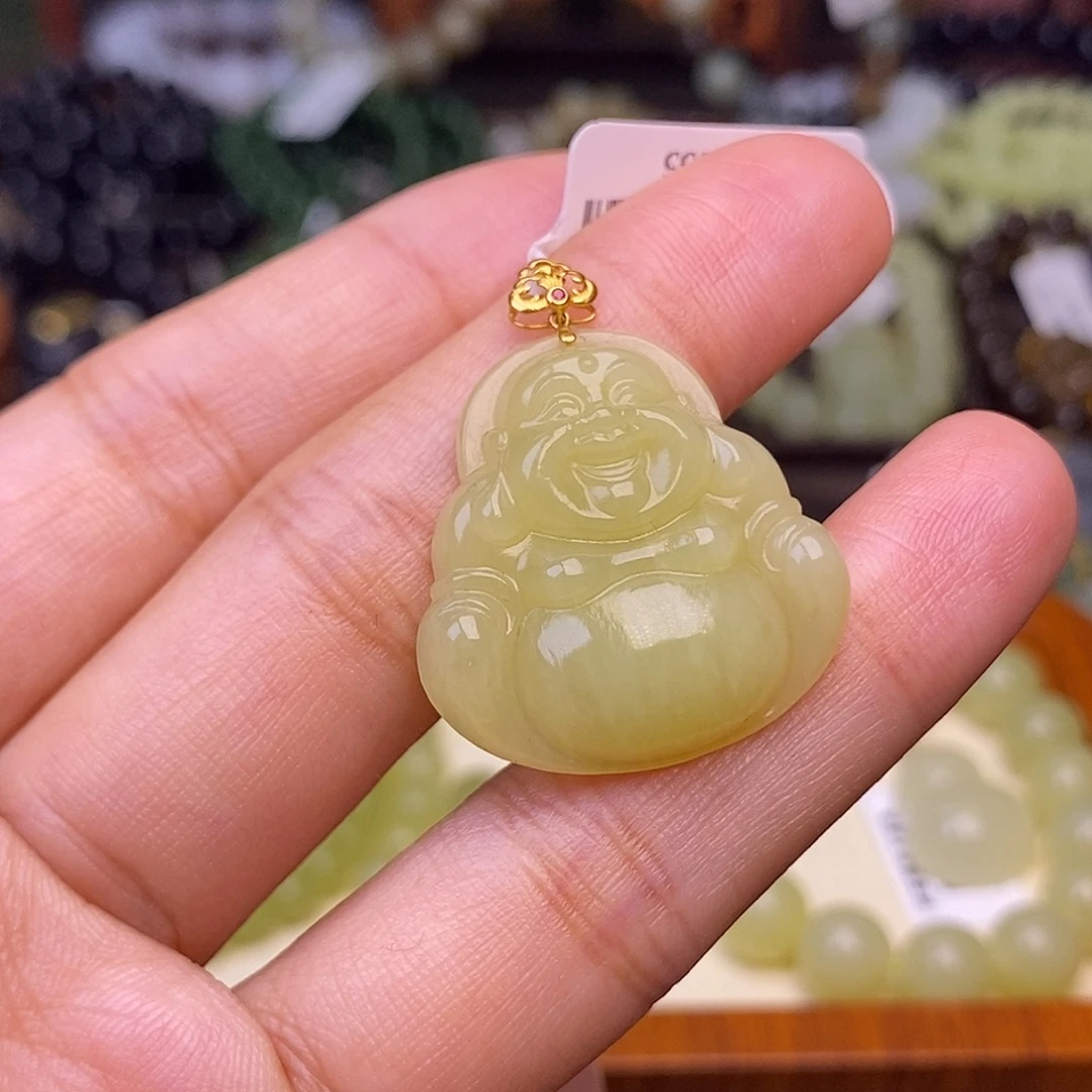 和田玉未镶嵌颈饰黄口金镶佛公