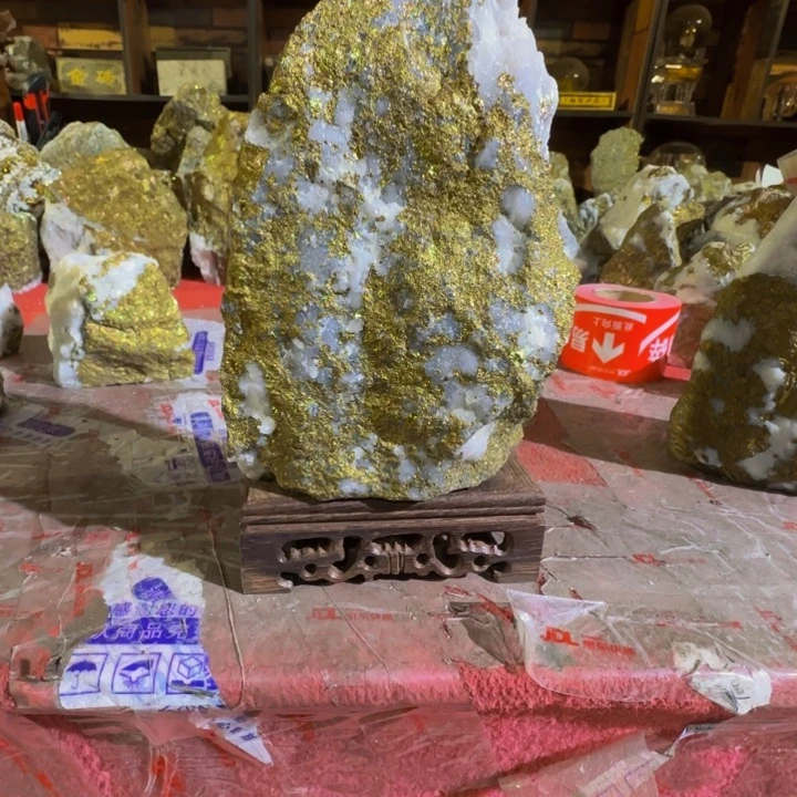 啷***浪金属哟哟哟哟哟哦哦哦哦