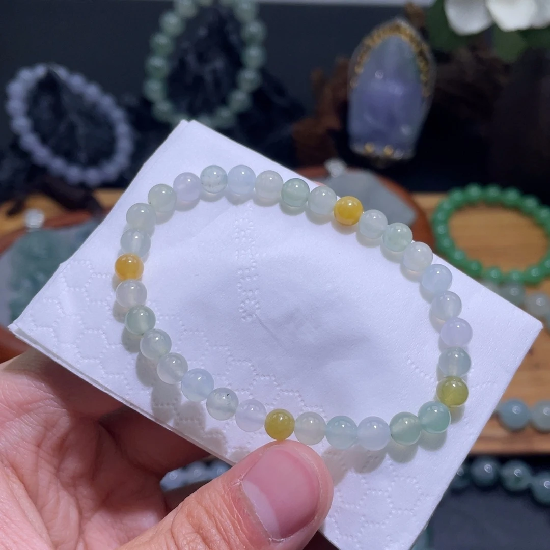 定制翡翠未镶嵌手串5.7