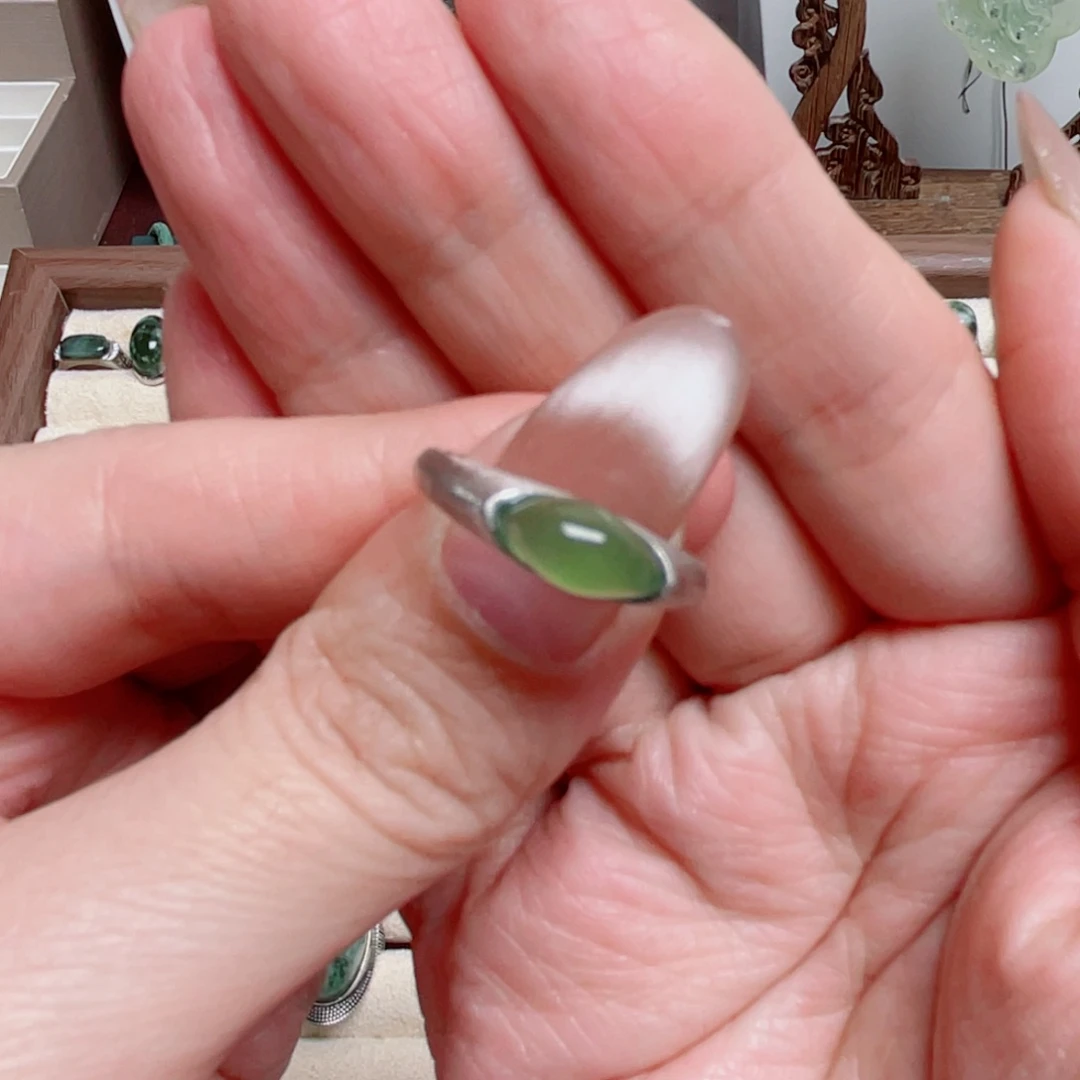 透闪石-蛇纹石玉银S925镶嵌戒指