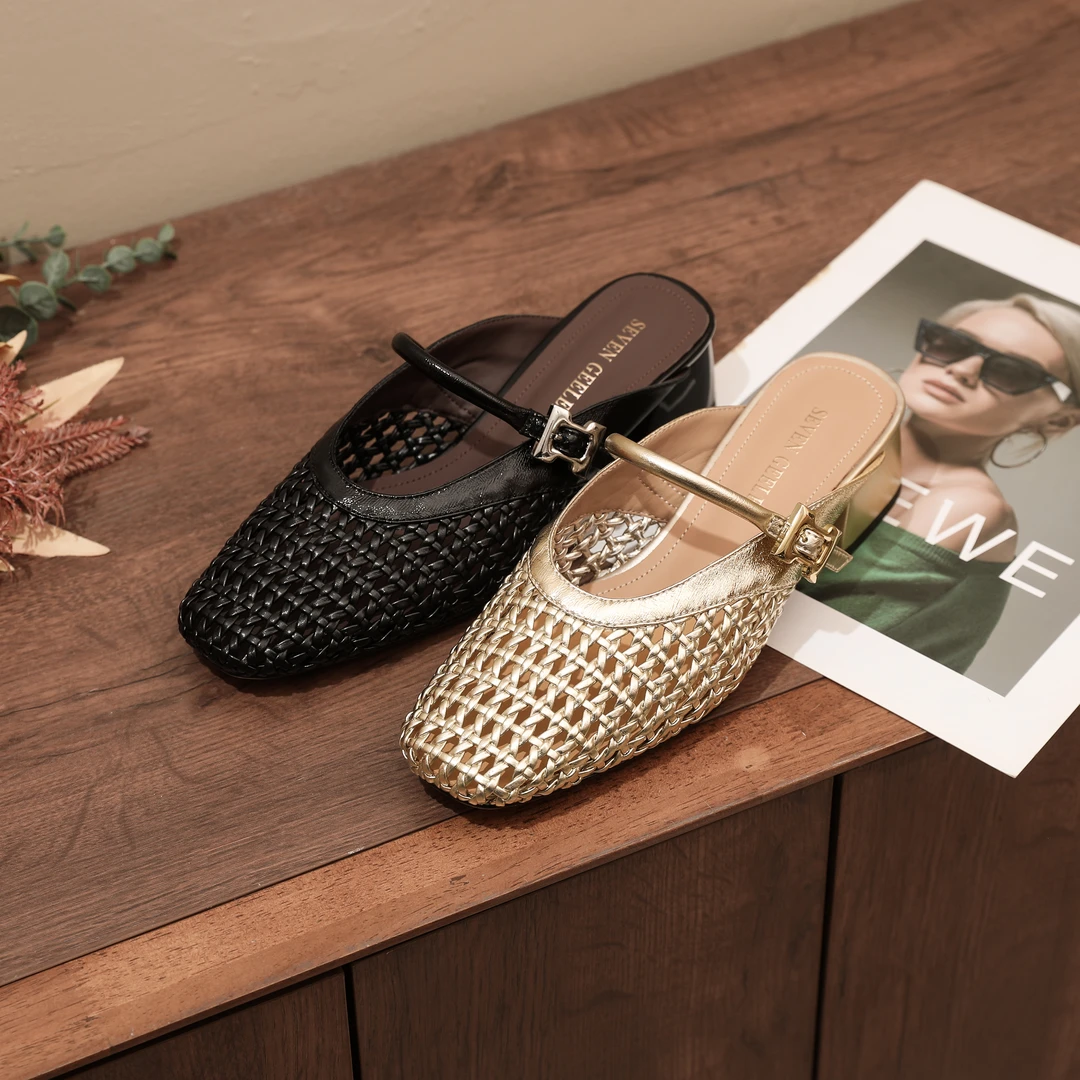 4CM粗跟2025夏季新款时尚百搭真皮包头高跟拖鞋外穿软底凉鞋aD621