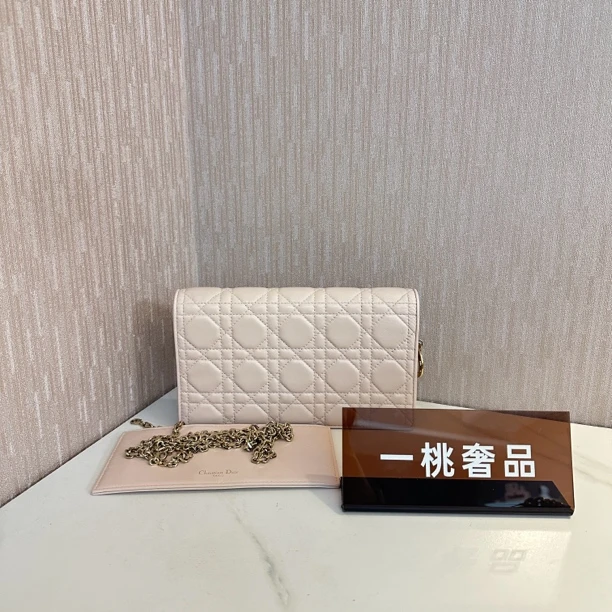 95新 DIOR/迪奥 一桃/迪奥 粉色woc翻盖斜挎包