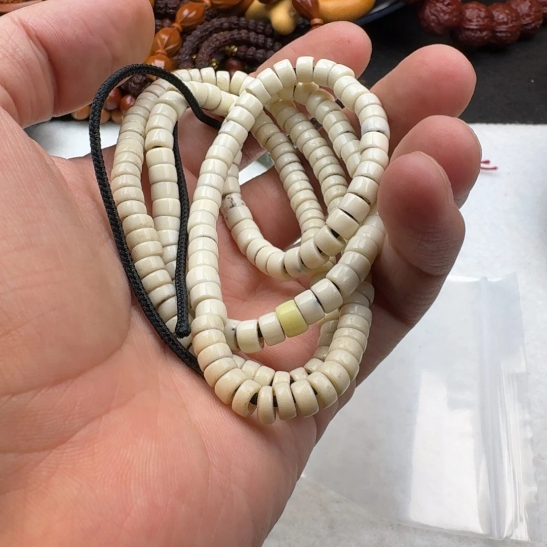 ****K吊坠凤眼菩提手串