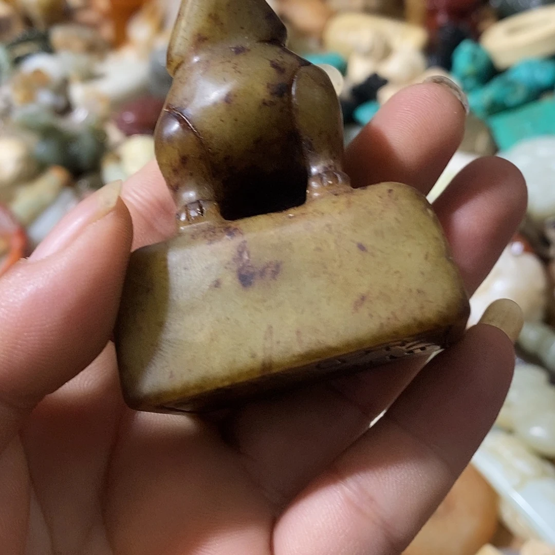 和田玉（糖玉）未镶嵌挂件