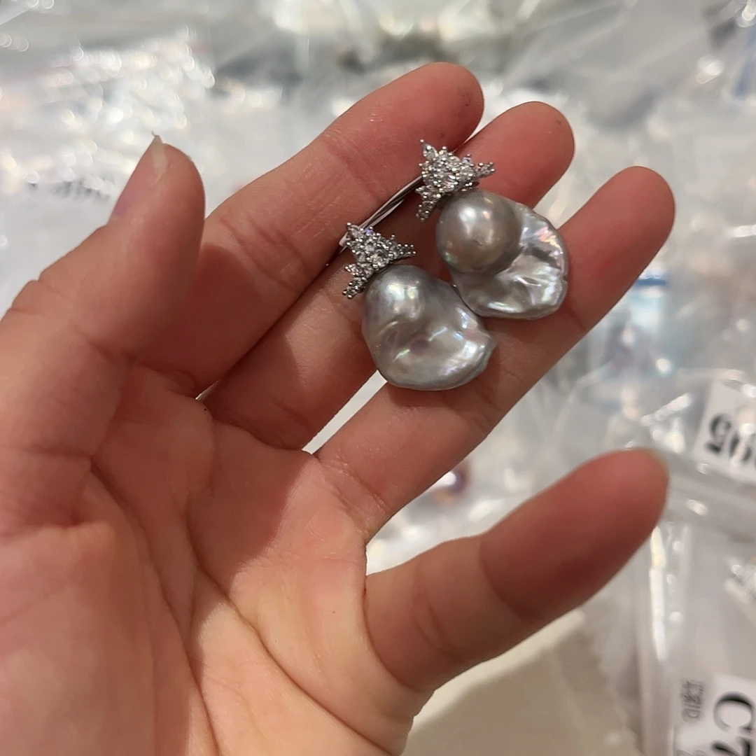 淡水珍珠耳饰合金