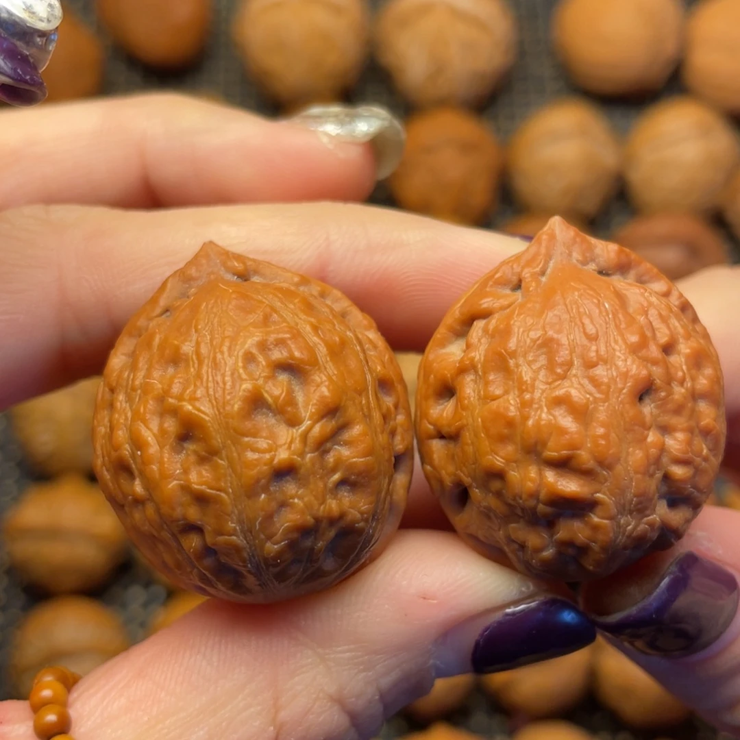 文玩核桃吊坠30尺全品鸡心元宝8005