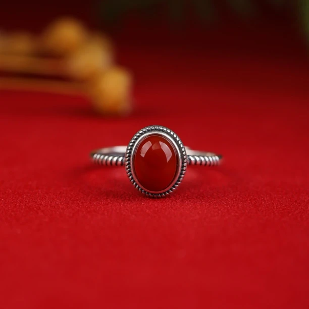 （桃）南红戒指一枚（复古椭圆线条款）