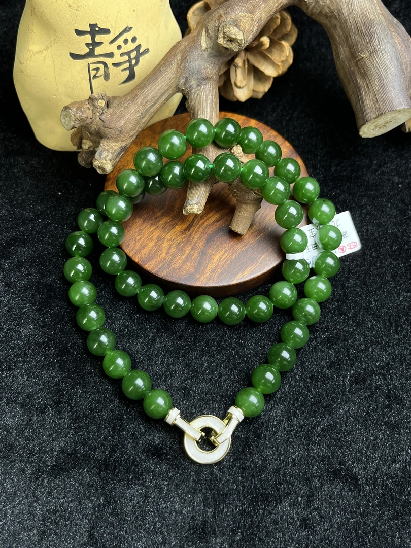 【九哥珠宝XL152】和田玉碧玉10mm冰胶菠菜绿项链 多样性发一件