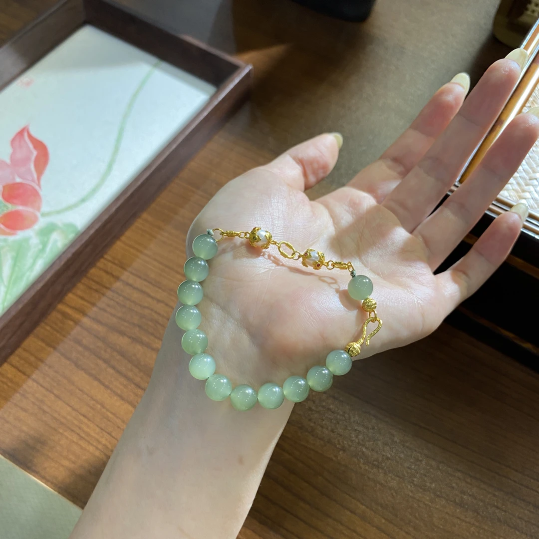 【青黛】天然和田玉精品湖水绿猫眼手串8mmL1044