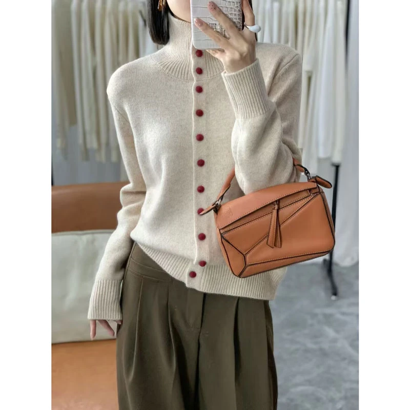 冬季高领毛衣新款减龄休闲立领开衫针织衫女宽松堆堆领毛衣女上衣