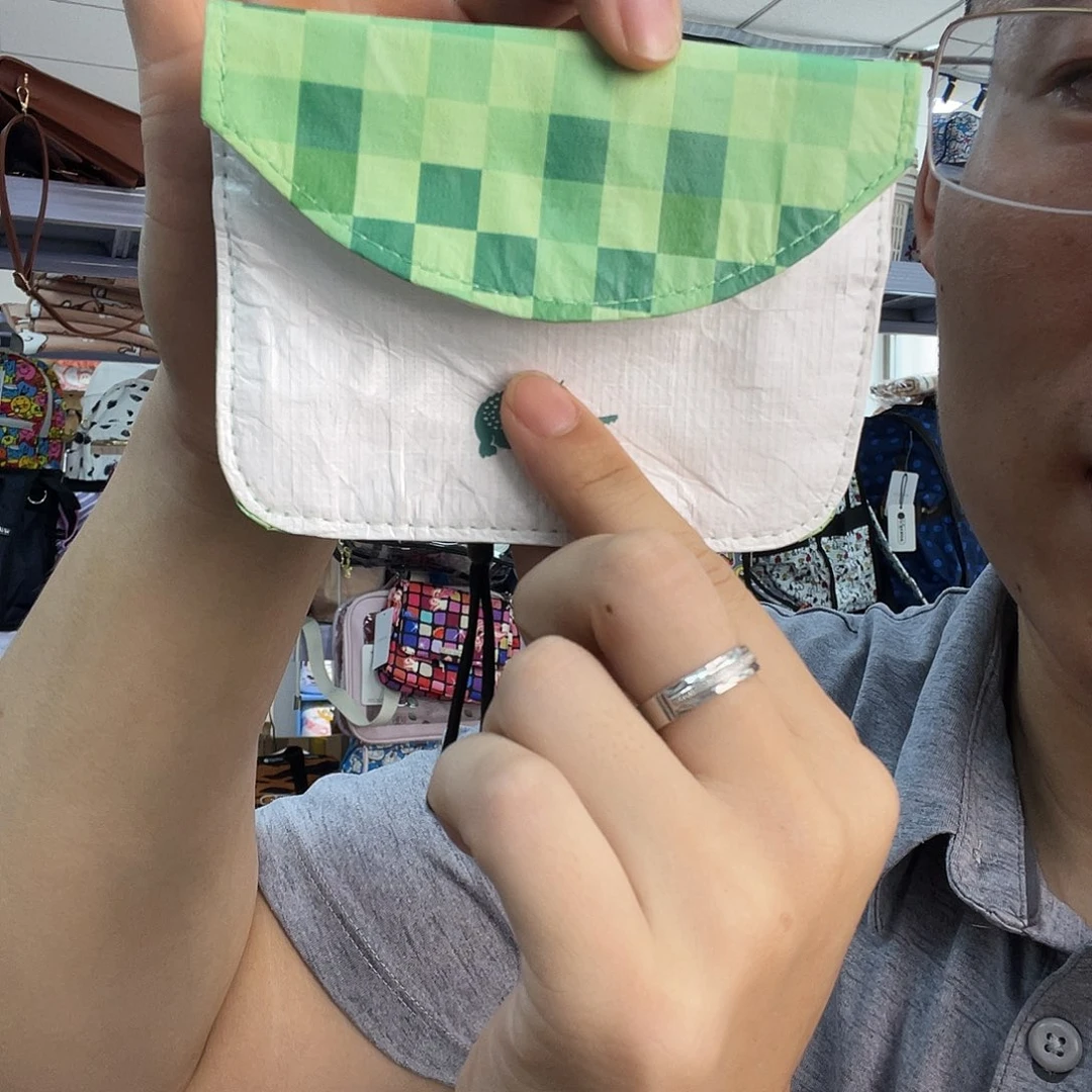 PU化妆包等各种产品和