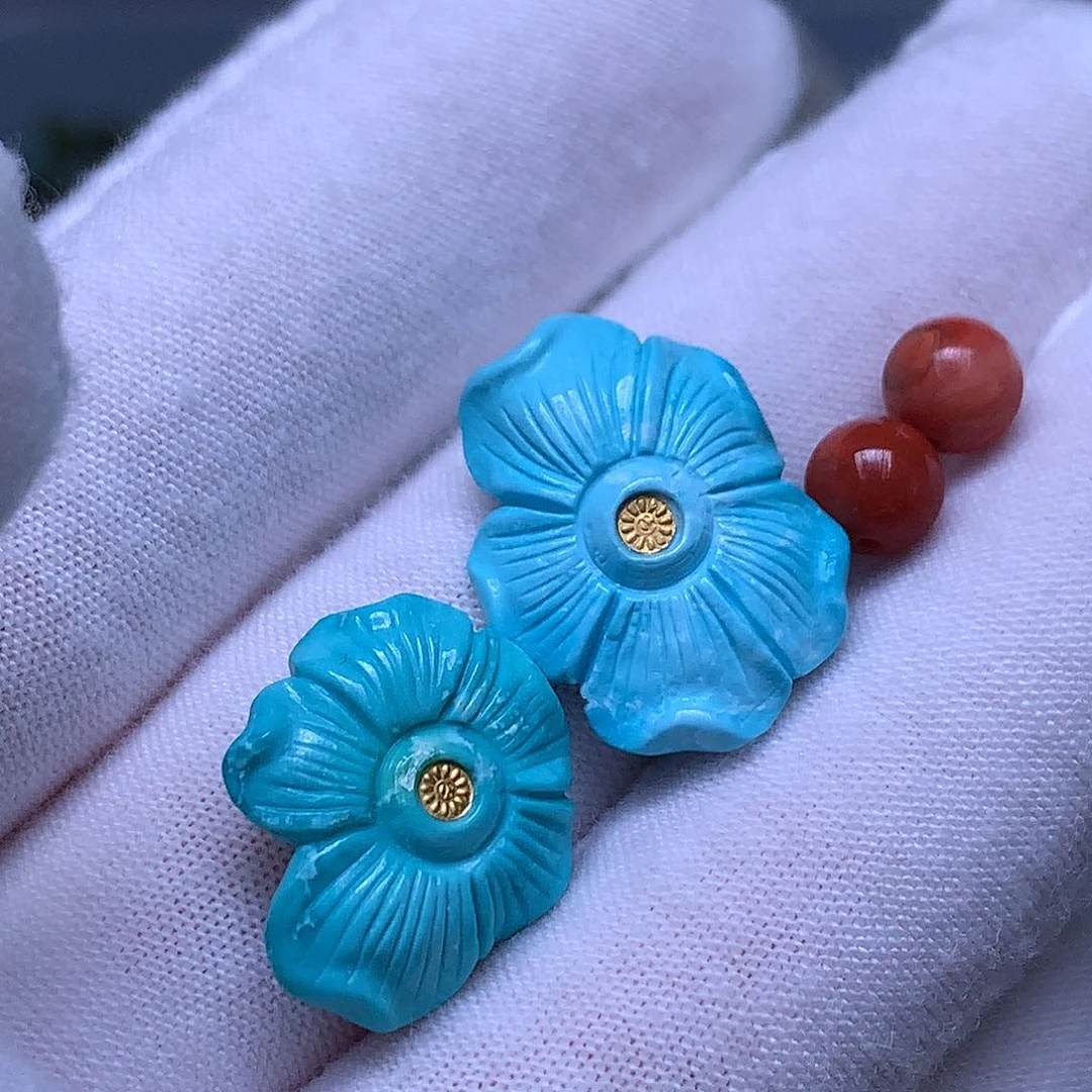 ****小未镶嵌南红玛瑙珠宝奇石